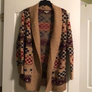 Lucky Brand cardigan with design